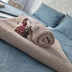 Апартаменты Sunrise Parrot Oasis