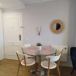 Апартаменты Sunrise Parrot Oasis