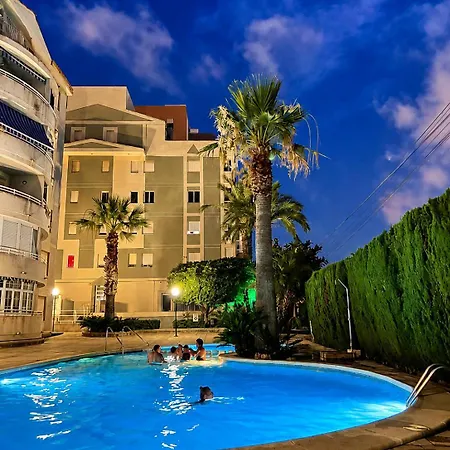 Sunrise Parrot Oasis *